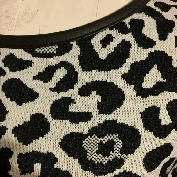 Marc New York Leopard Print Top - Picture 6 of 6